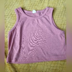 Crop top‎